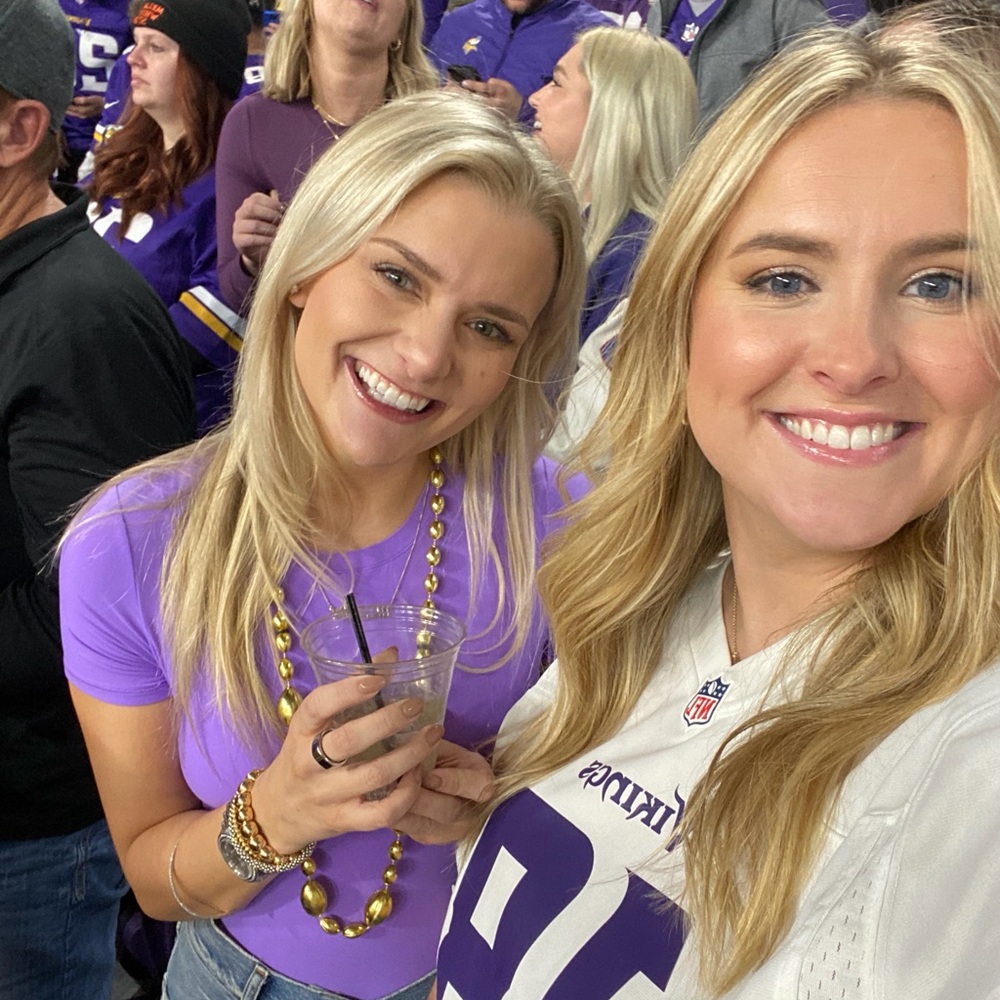 Meet your Posher, Caroline